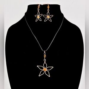 HANDMADE Crystal Copper Wire Wrapped Floral Necklace and Earrings Jewelry Set